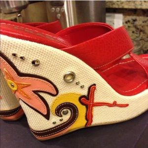 🎀SOLD🎀 PRADA RED LEATHER WEDGES SIZE 9